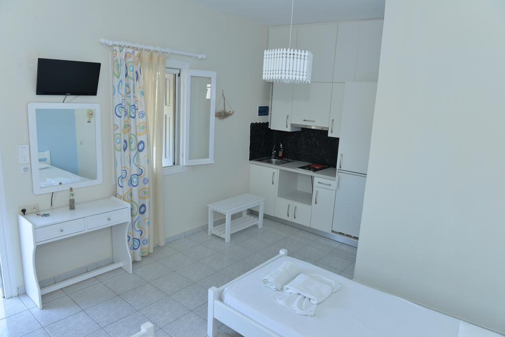 Kalimera Studios Pollonia Luaran gambar